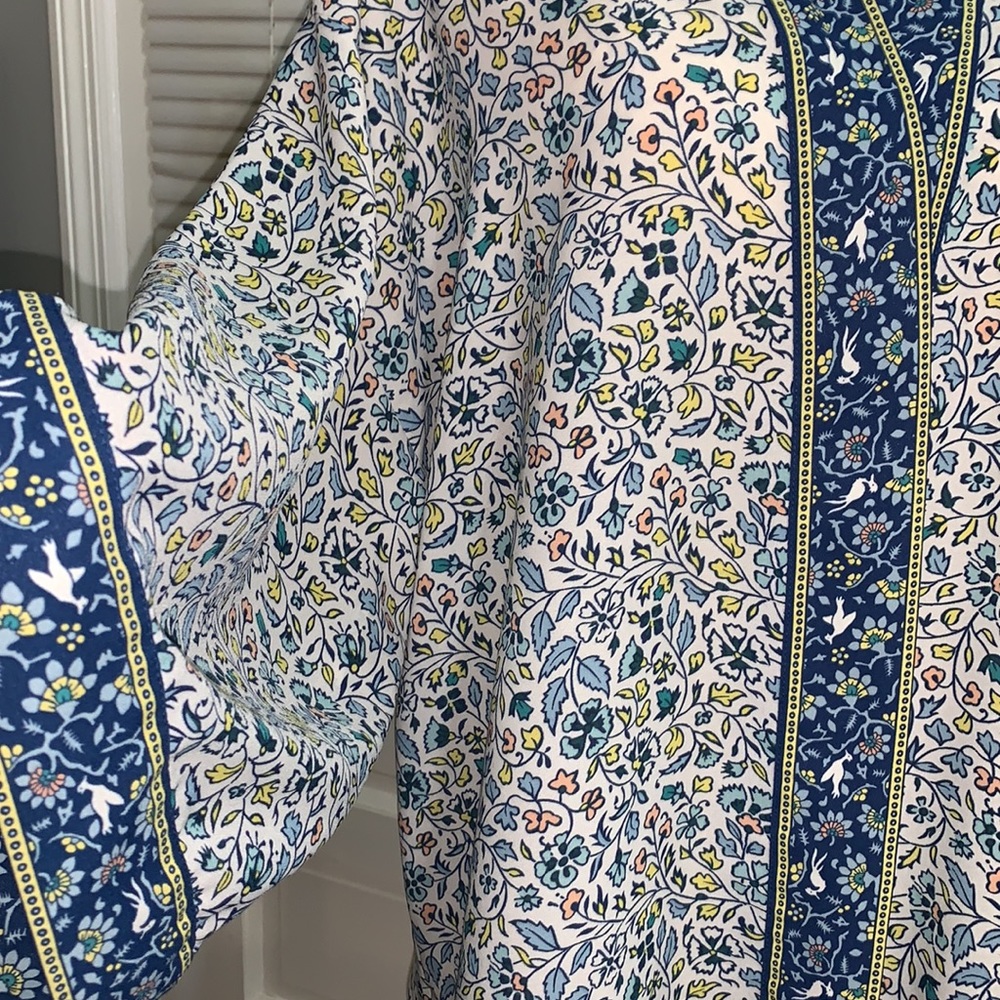 Max Studio Whimsical Short Kimono - Picture 6 of 10